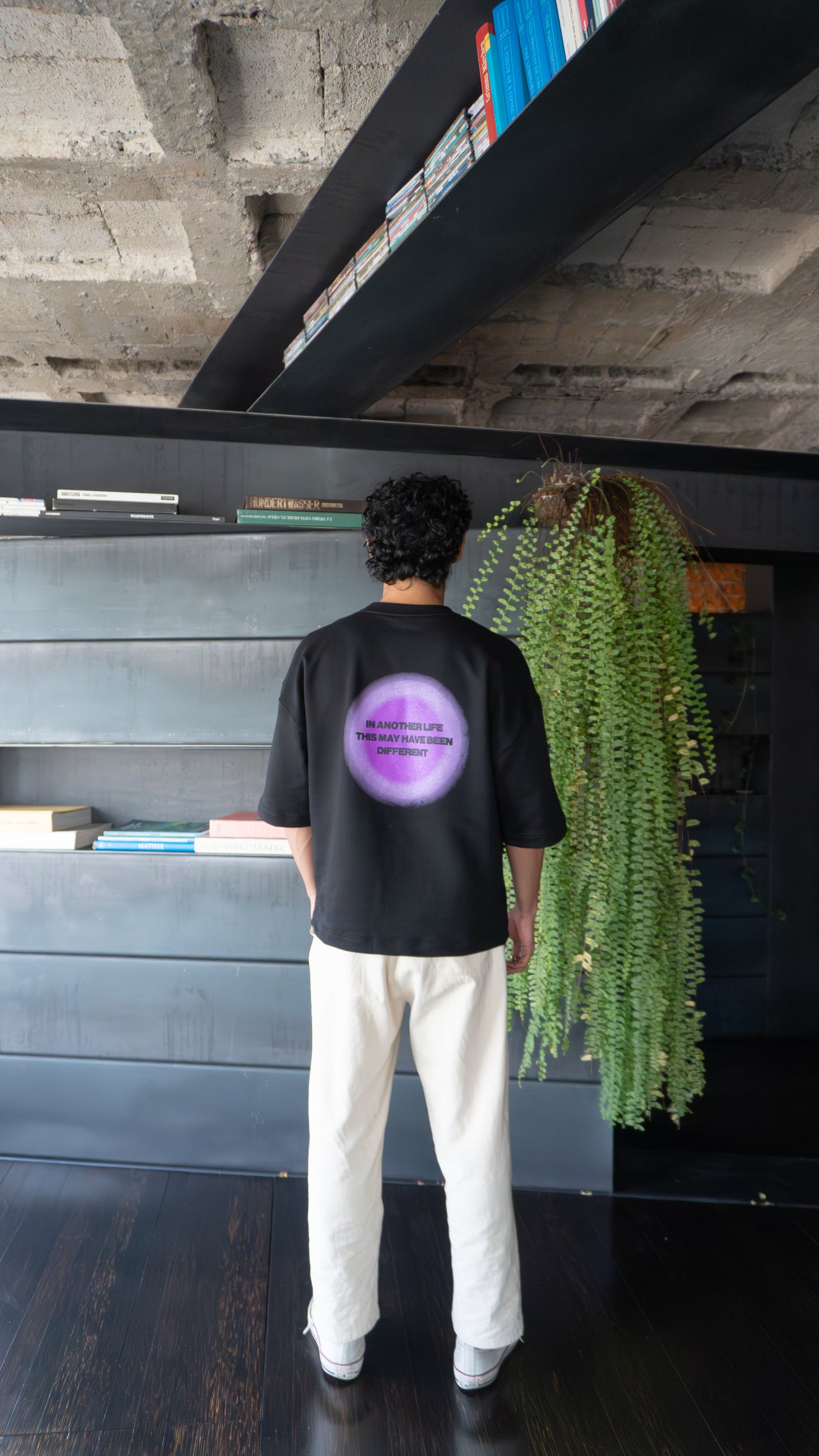 AMETHYST AURA BOXY TEE