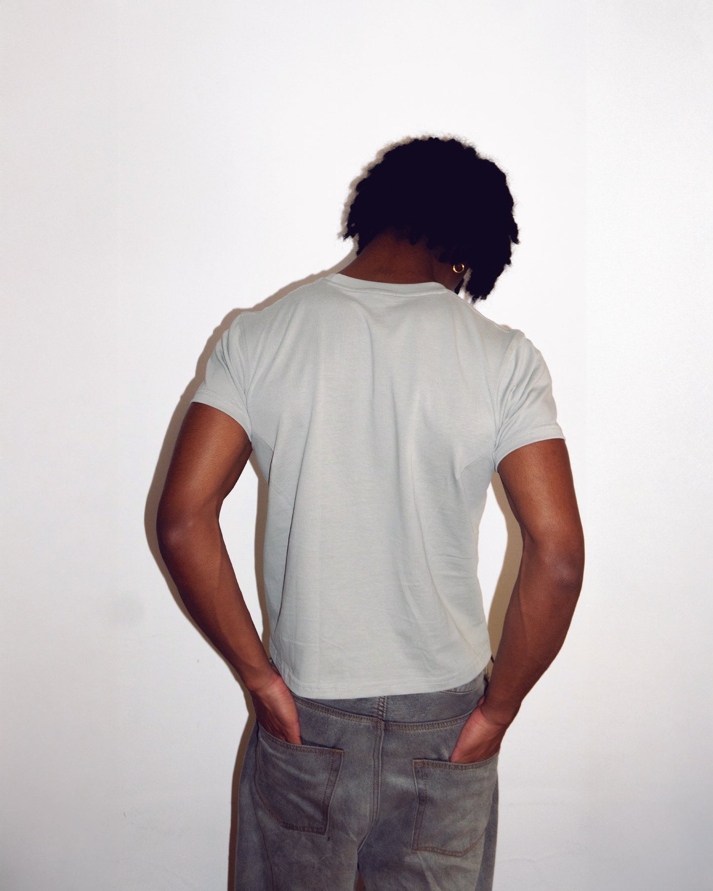 CORTE FINO TEE - CEMENT