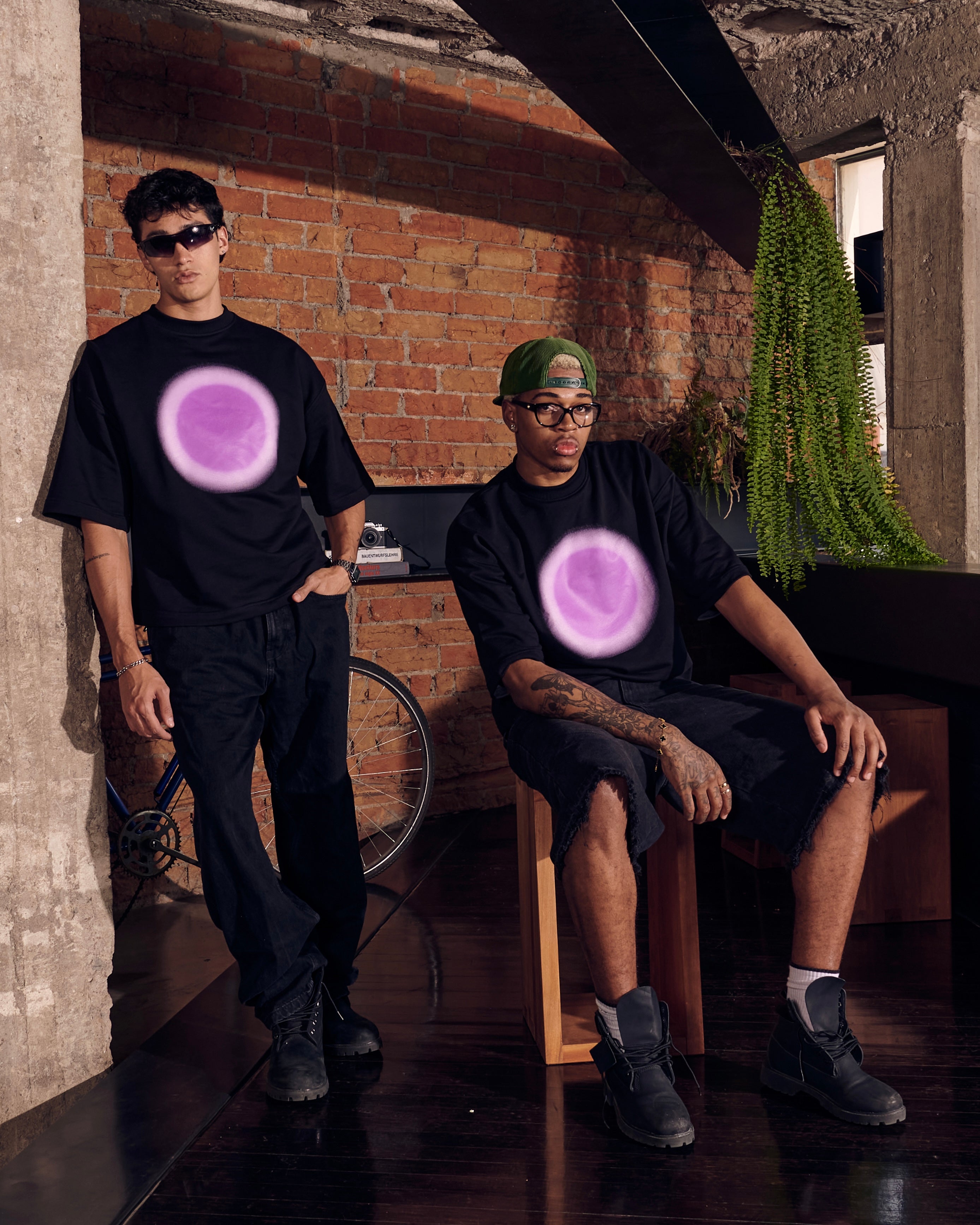 AMETHYST AURA BOXY TEE